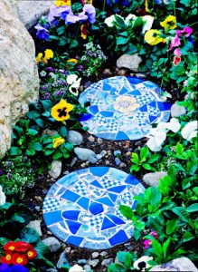Make beautiful mosaic tile garden stepping stones