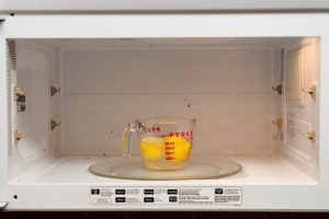 Clean your microwave naturally with just a lemon