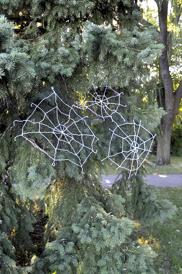 Yarn Spiderwebs