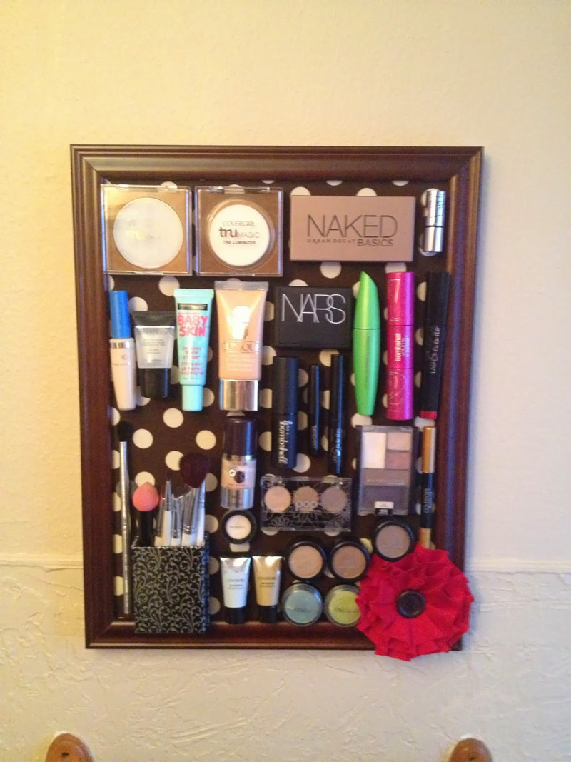 Magnetic Makeup Board