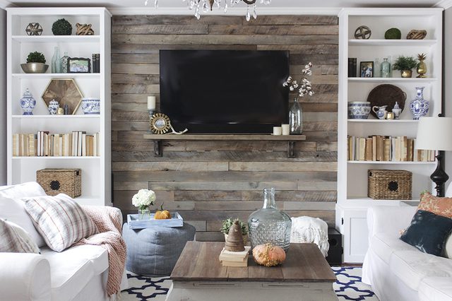 Wood Pallet Accent Wall