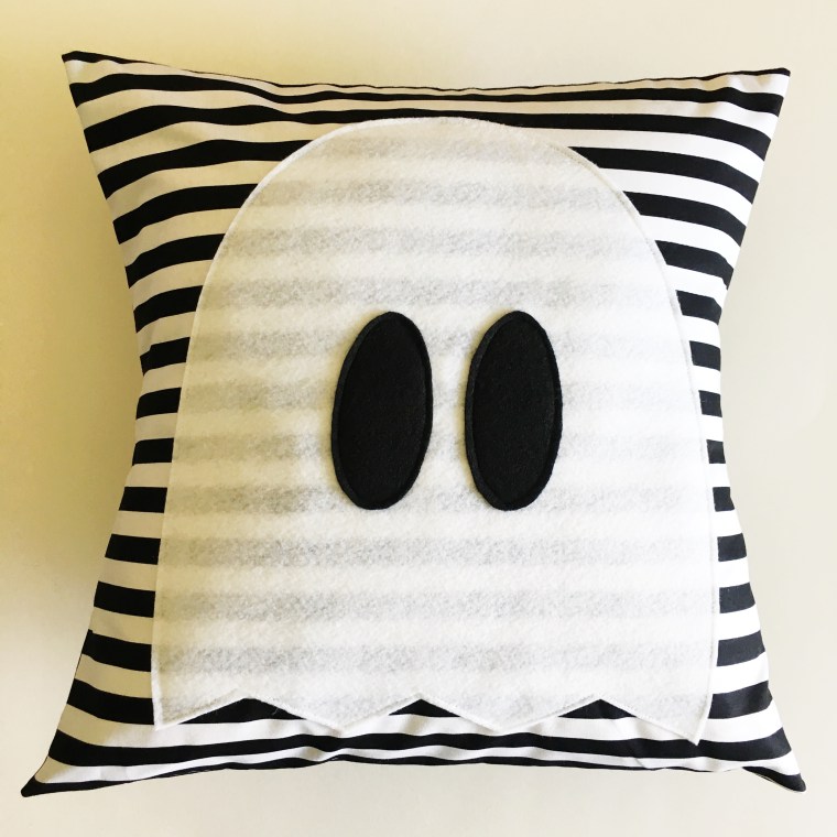 Halloween Ghost Pillow