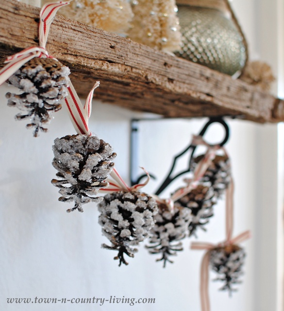 Pine Cone Garland