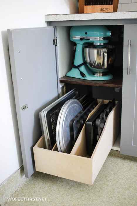 Pullout Baking Sheet Drawer