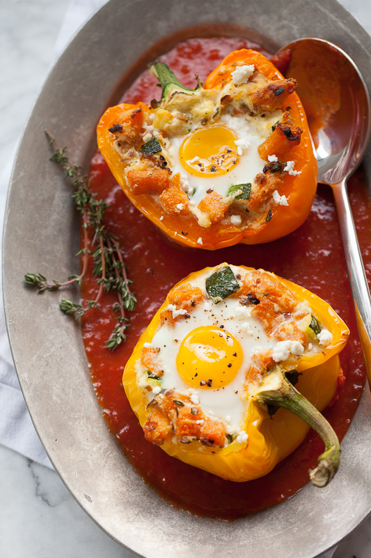 Baked Eggs In Stuffed Peppers