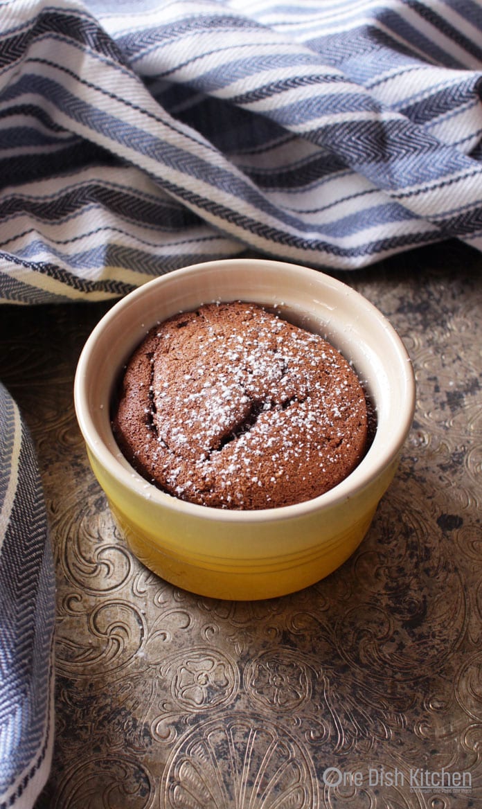 Two Ingredient Chocolate Cake For One